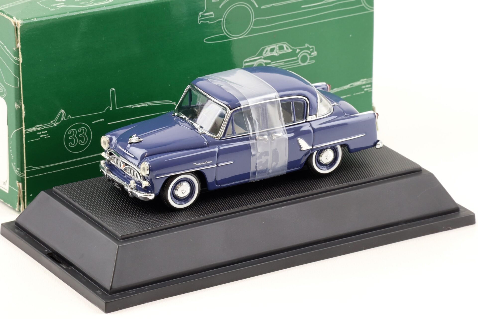 1:43 Ebbro Toyopet Crown RS Sedan blue 1955