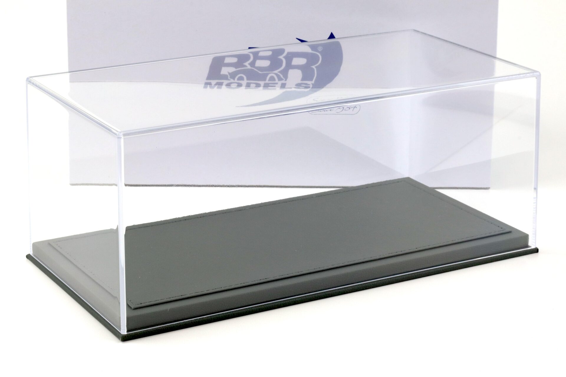 ID 95307 orig.jpg 1:18 BBR Vitrine Show Case Display Case with grey Base VET1803A1