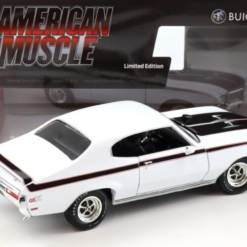 1:18 Auto World 1970 Buick GSX Coupe MCACN white