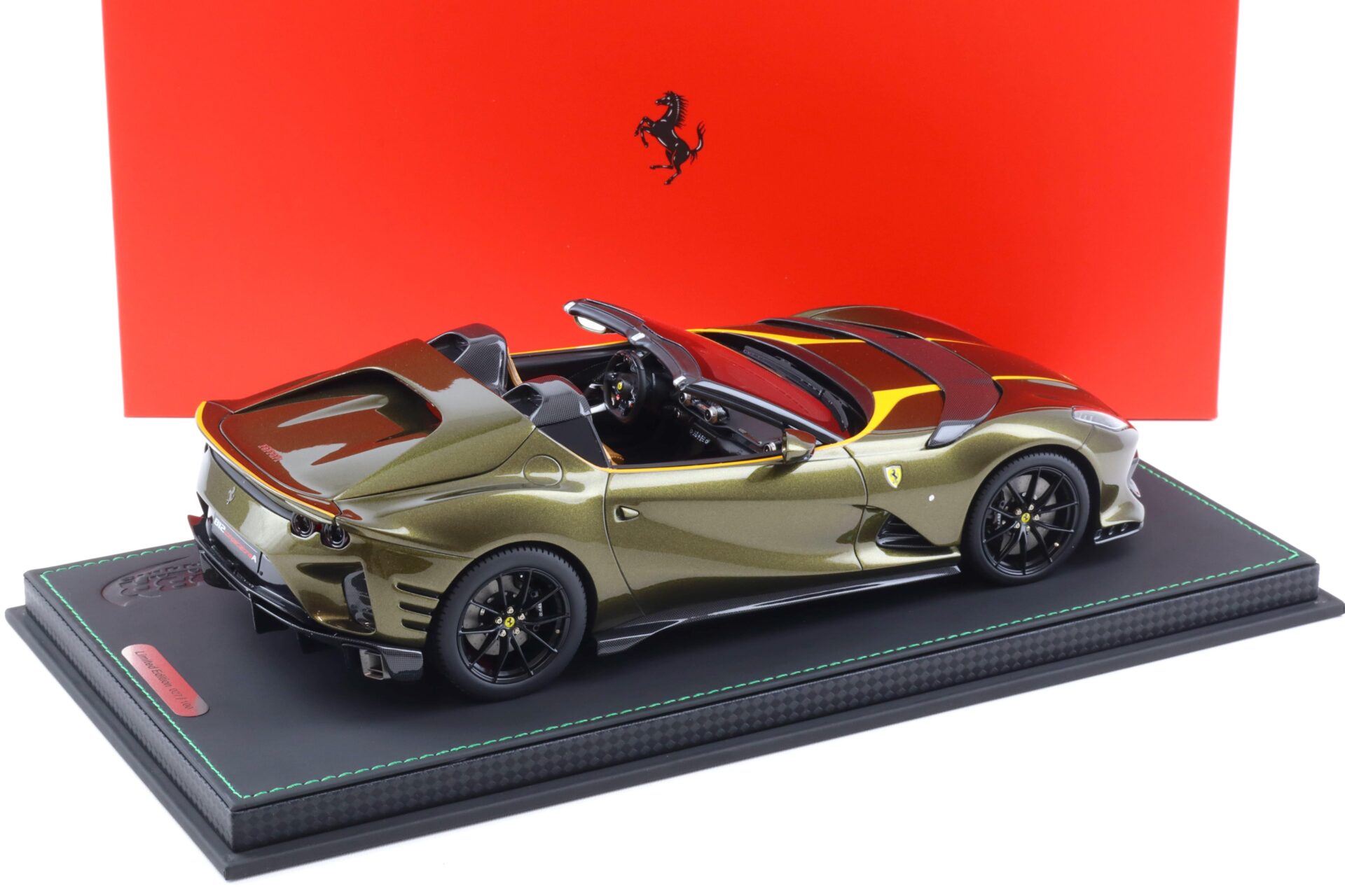 1:18 BBR Ferrari 812 Competizione A Aperta Verde Volterra green - Limited 100 pcs.