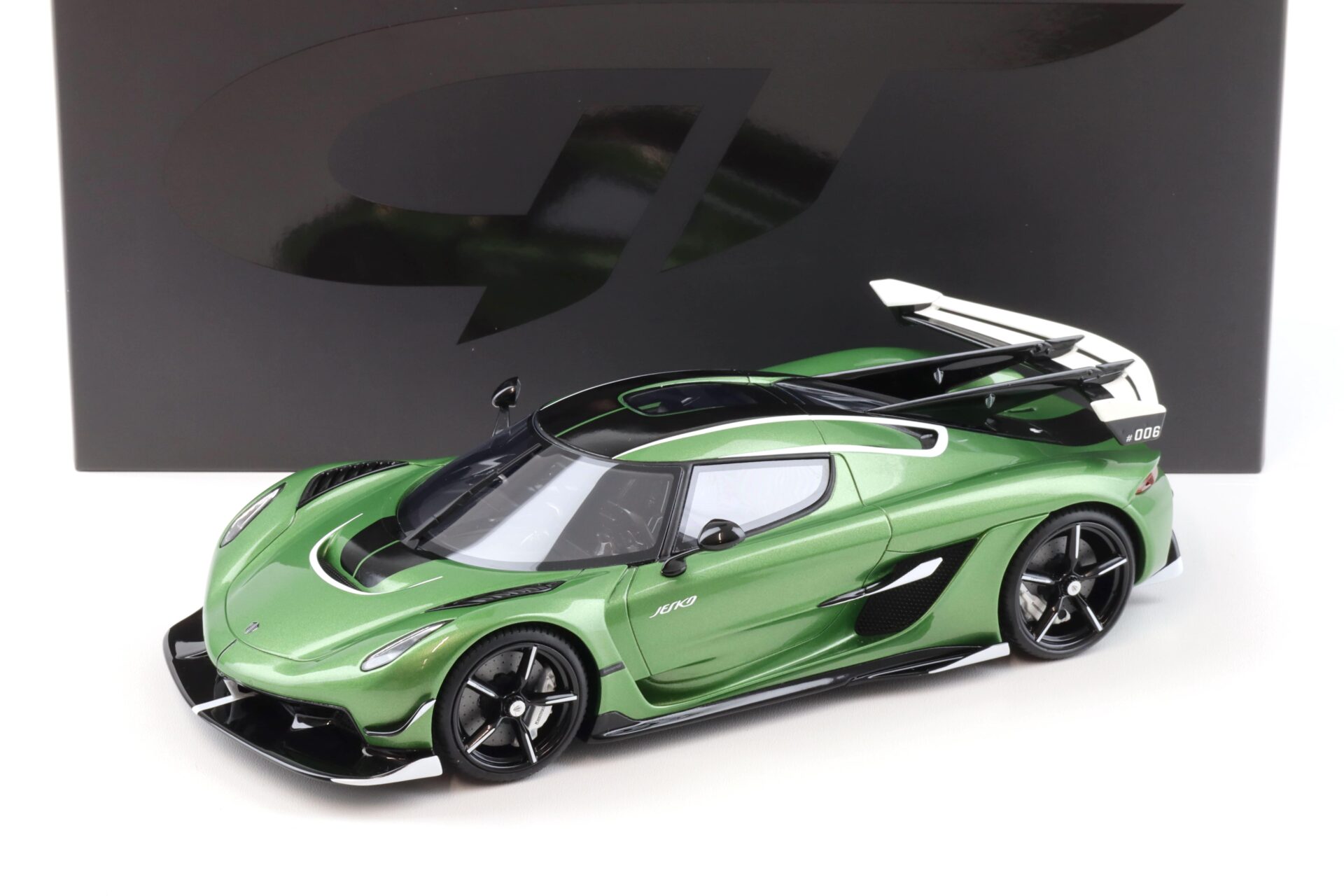 1:18 GT Spirit GT927 Koenigsegg Jesko Plus 2024 pearl green