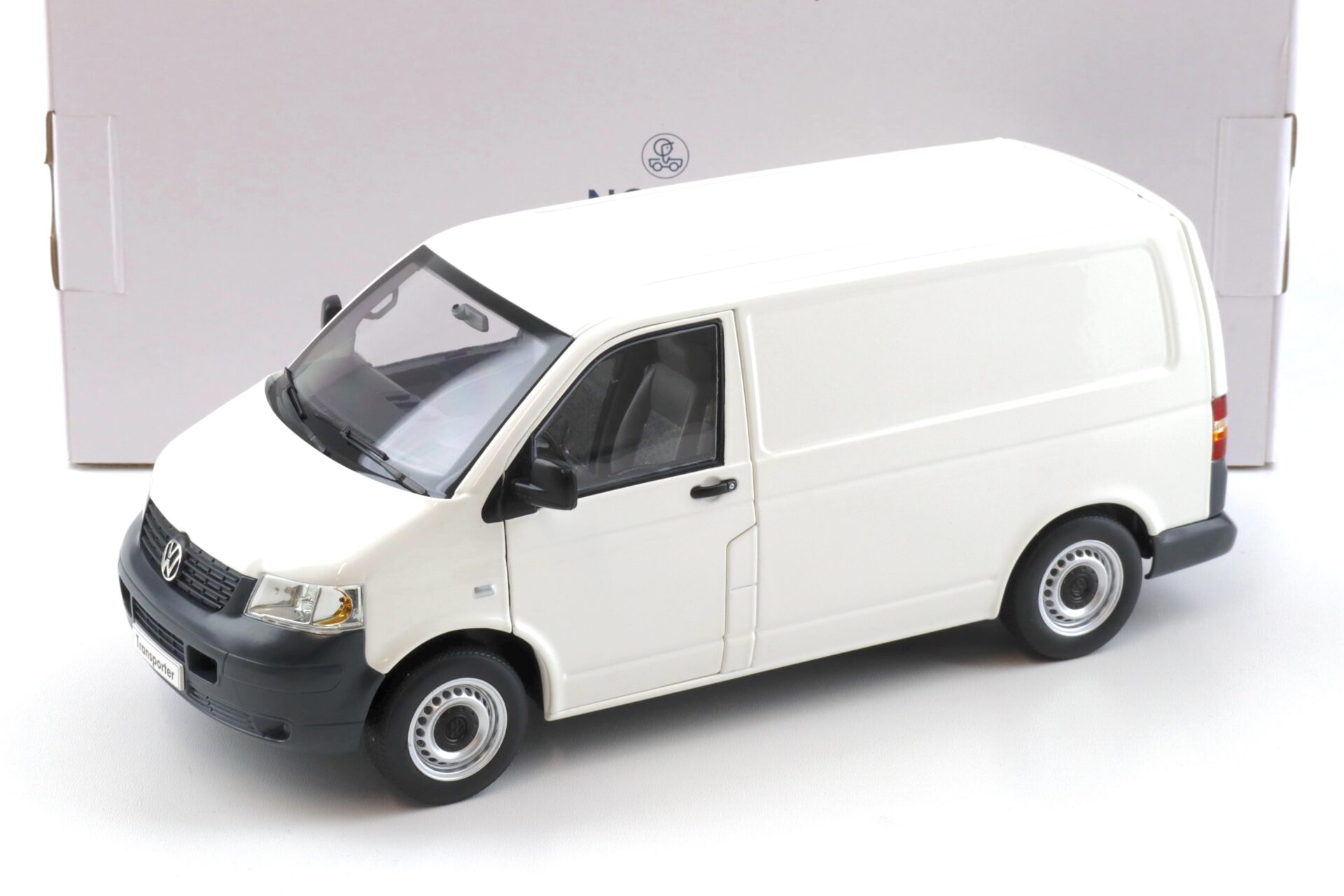 1:18 Norev VW T5 Transporter Kasten 2003 white - Limited 1000 pcs.