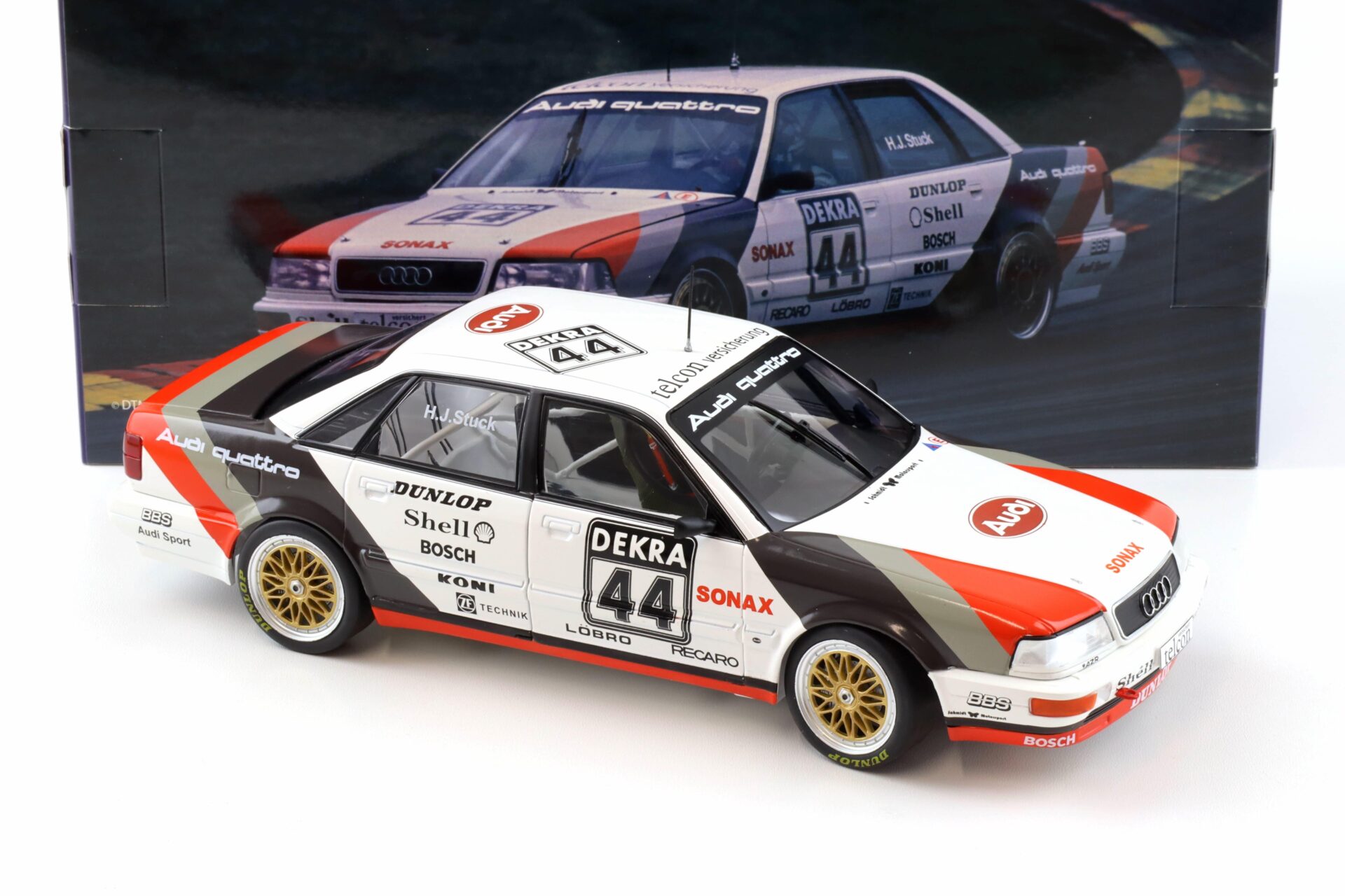 1:18 WERK83 Audi V8 DTM #44 DTM Champion 1990 Hans Joachim Stuck
