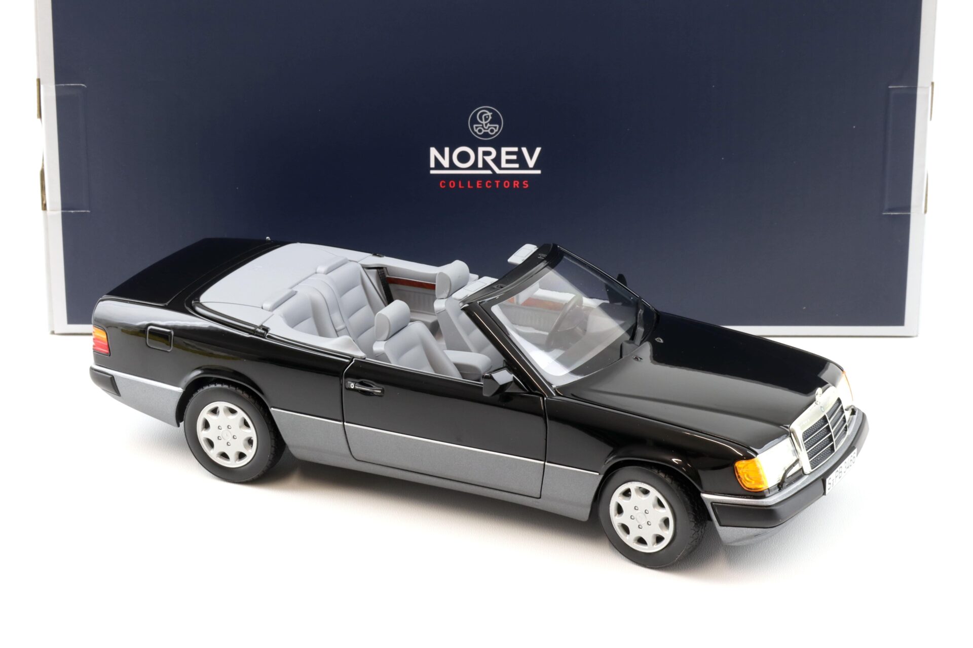 1:18 Norev Mercedes 300 CE-24 A124 Convertible 1990 black 183566