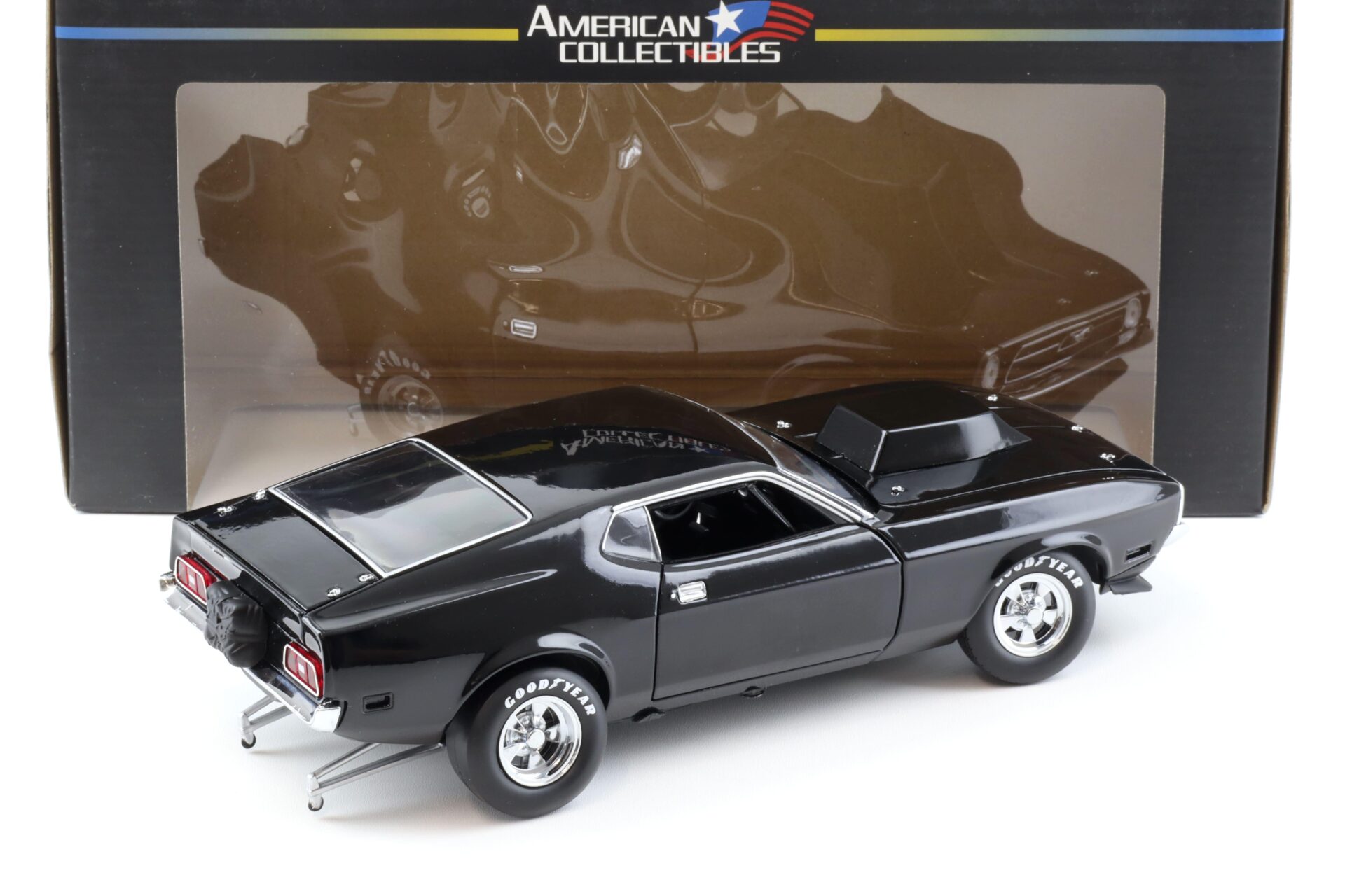 1:18 Sun Star 1971 Ford Mustang Pro Stock Drag Car black 3618