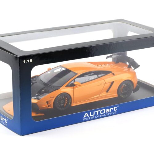 1:18 AUTOart Lamborghini Gallardo LP560-4 Super Trofeo orange metallic 74688