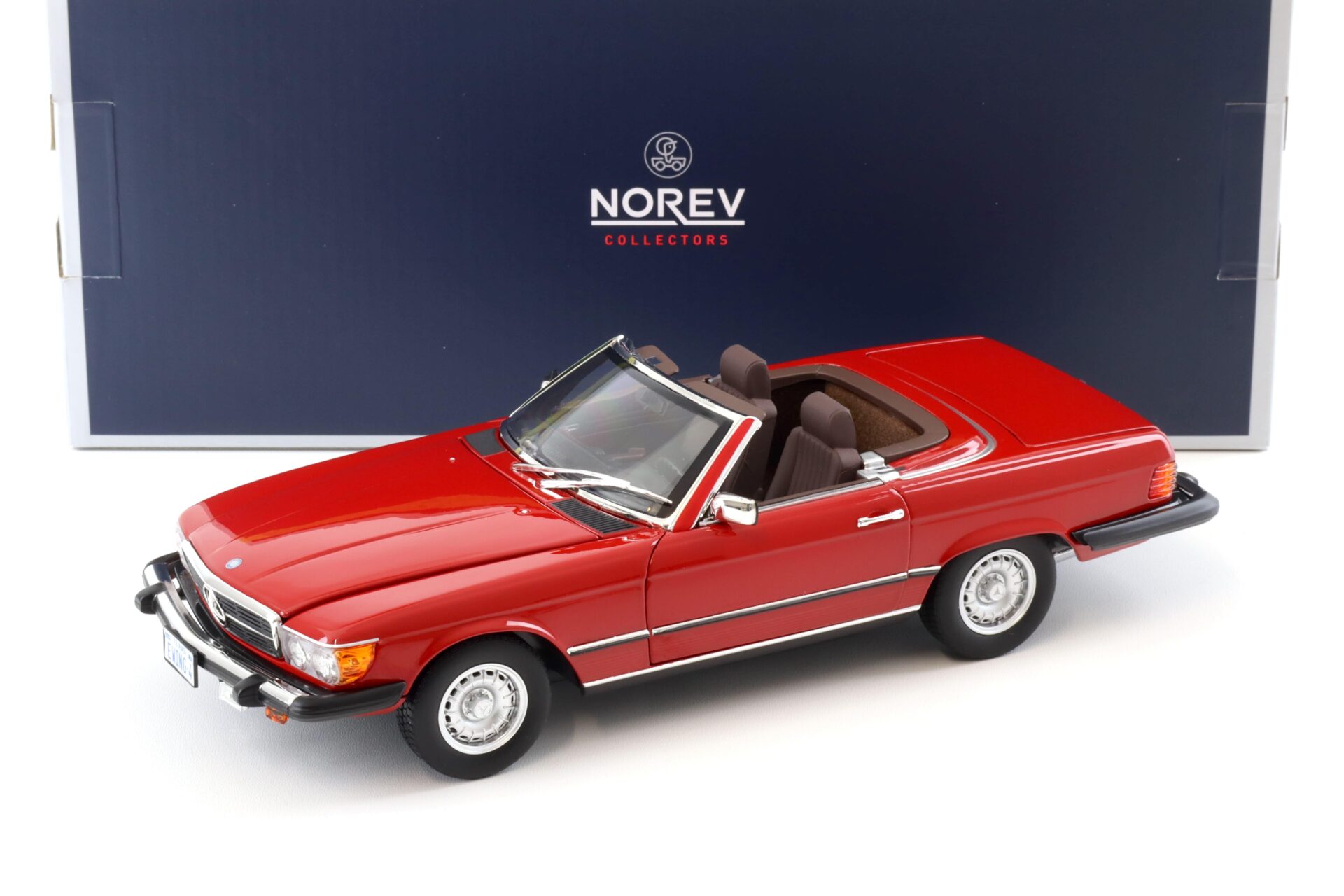 1:18 Norev Mercedes 450SL R107 Cabriolet US Version DALLAS red