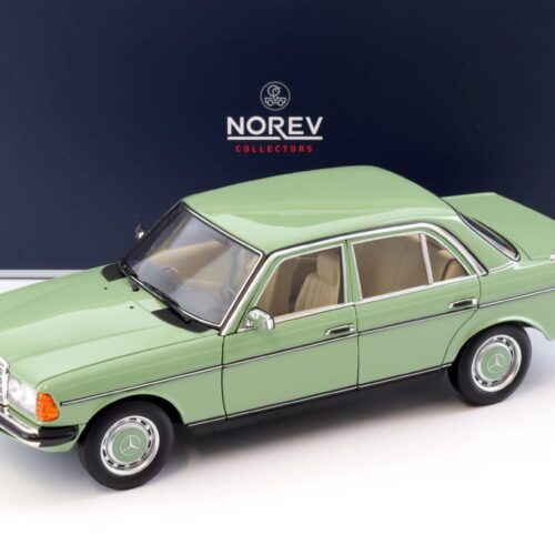 1:18 Norev Mercedes 200 W123 Limousine 1982 light green 183796