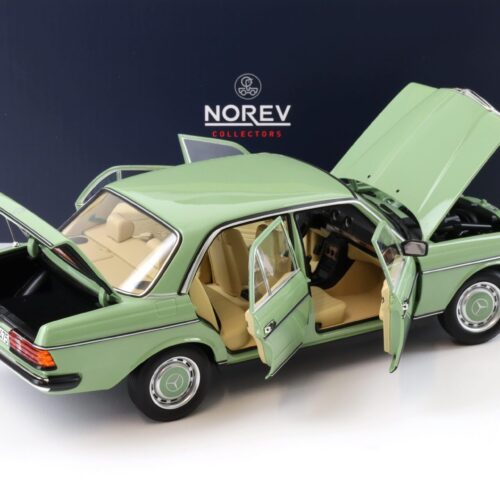 1:18 Norev Mercedes 200 W123 Limousine 1982 light green 183796
