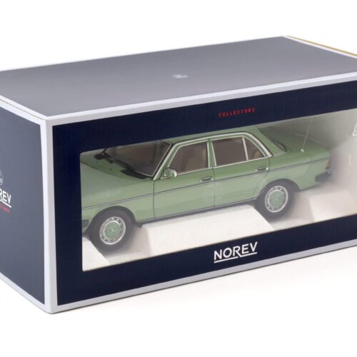 1:18 Norev Mercedes 200 W123 Limousine 1982 light green 183796