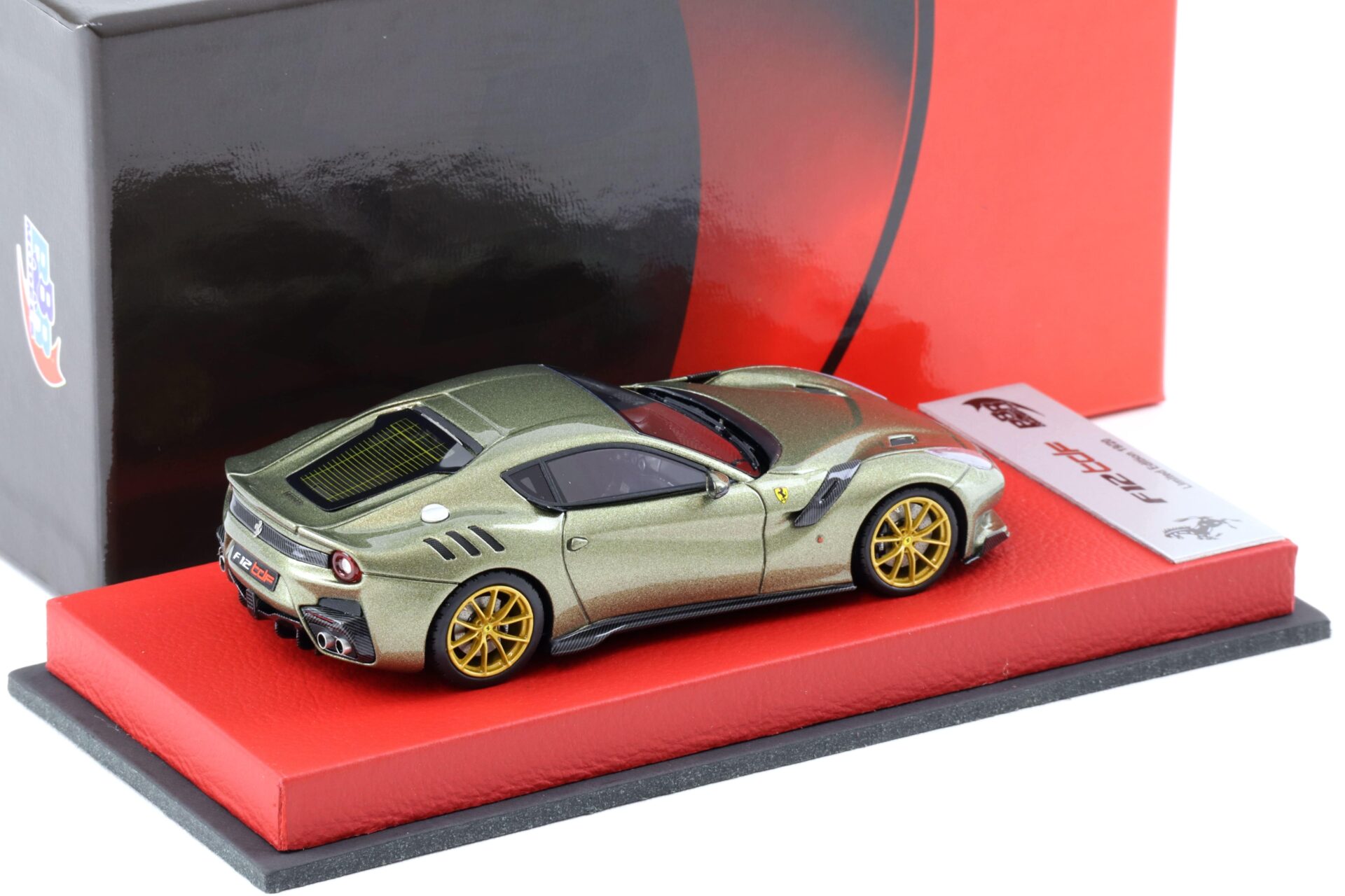 1:43 BBR Ferrari F12 TDF Verde Masoni gloss / red Base - Limited 20 pcs.