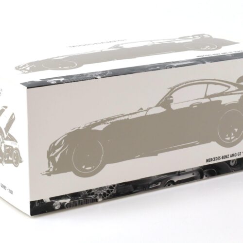 1:18 Minichamps Mercedes AMG GT Black Series 2021 Solarbeam yellow