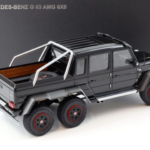 1:18 AUTOart 2013 Mercedes G63 AMG 6x6 Designo Gloss black 76306 - Image 3