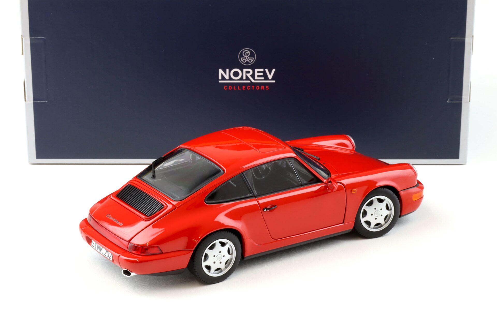 1:18 Norev Porsche 911 (994) Carrera 2 Coupe 1990 red 187320
