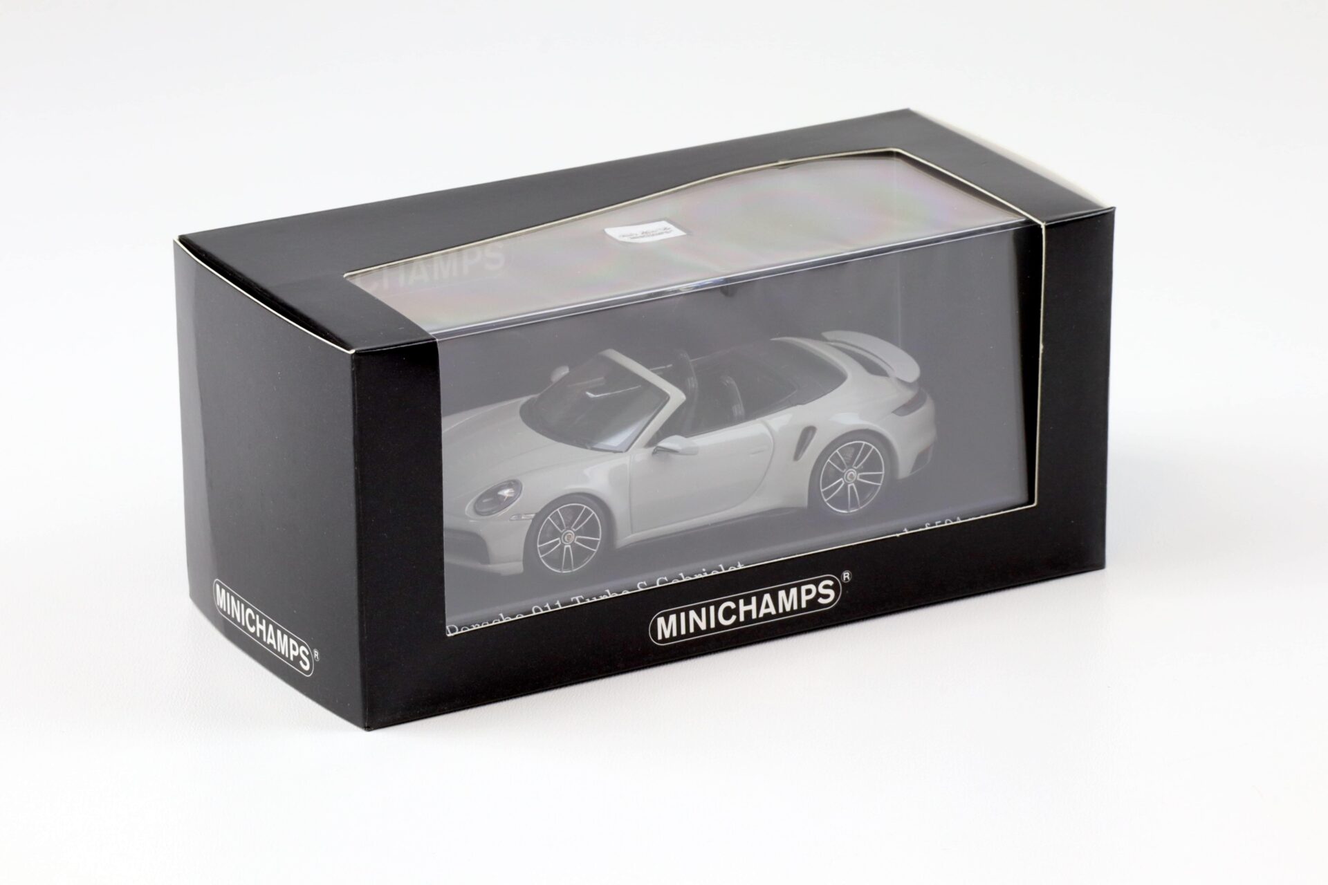 1:43 Minichamps Porsche 911 992 Turbo S Cabriolet 2020 Chalk grey