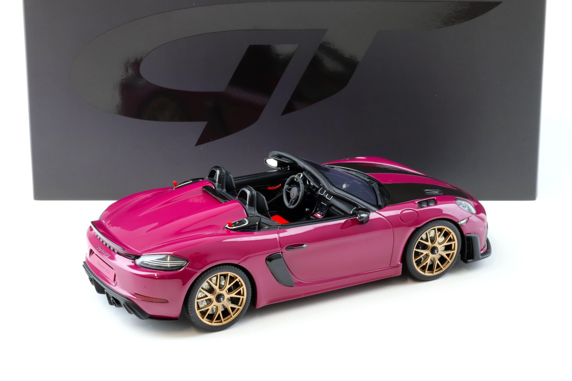 1:18 GT Spirit GT486 Porsche 718 Spyder RS Weissach Package 2023 Ruby Star