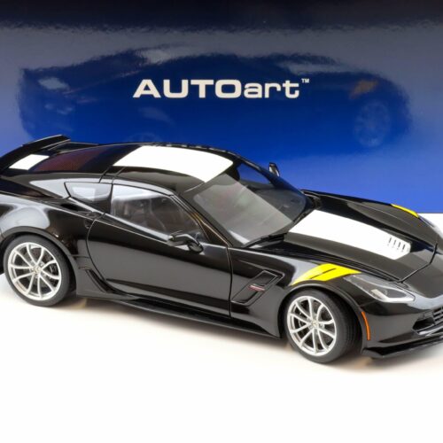 1:18 AUTOart Chevrolet Corvette C7 Grand Sport black/ white stripes 71273