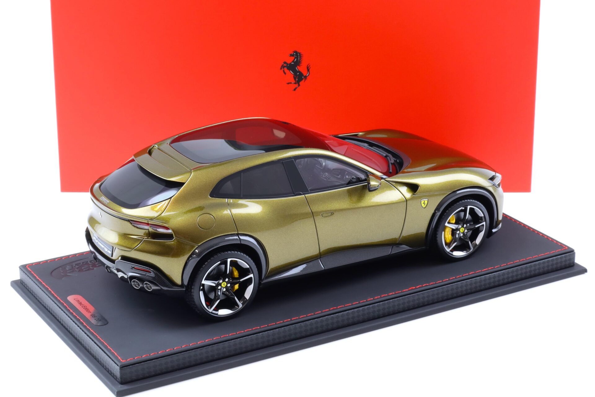 1:18 BBR Ferrari Purosangue with Panoramic roof Verde Volterra - Limited 20 pcs.