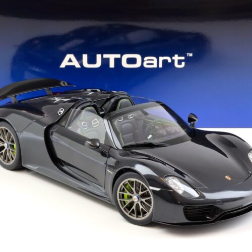 1:12 AUTOart Porsche 918 Spyder 2013 basalt black metallic 12121