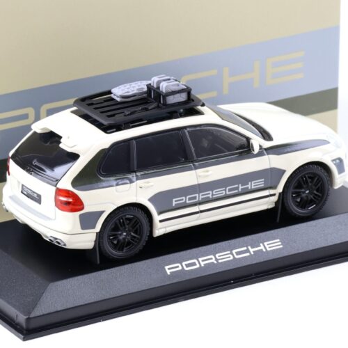 1:43 Minichamps Porsche Cayenne GTS (E1) ShowCar white WAP DEALER