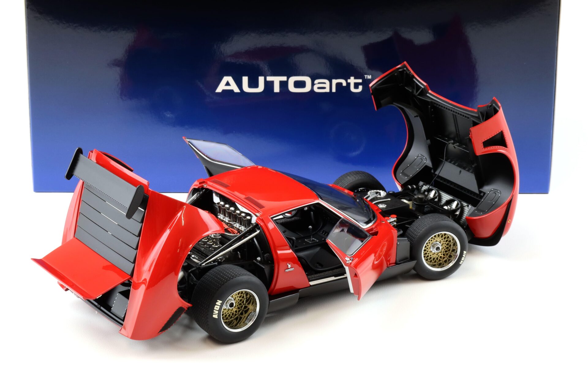 1:18 AUTOart Lamborghini Miura SVR JOTA 1968 red 79171