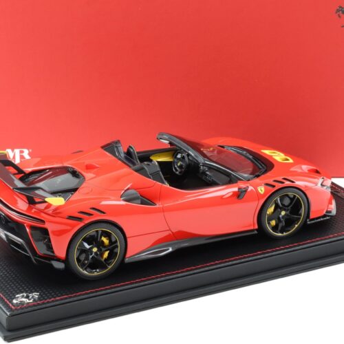 1:18 MR Collection Ferrari SF90 XX Stradale Spider Rosso Scuderia with display - Limited 99 pcs.