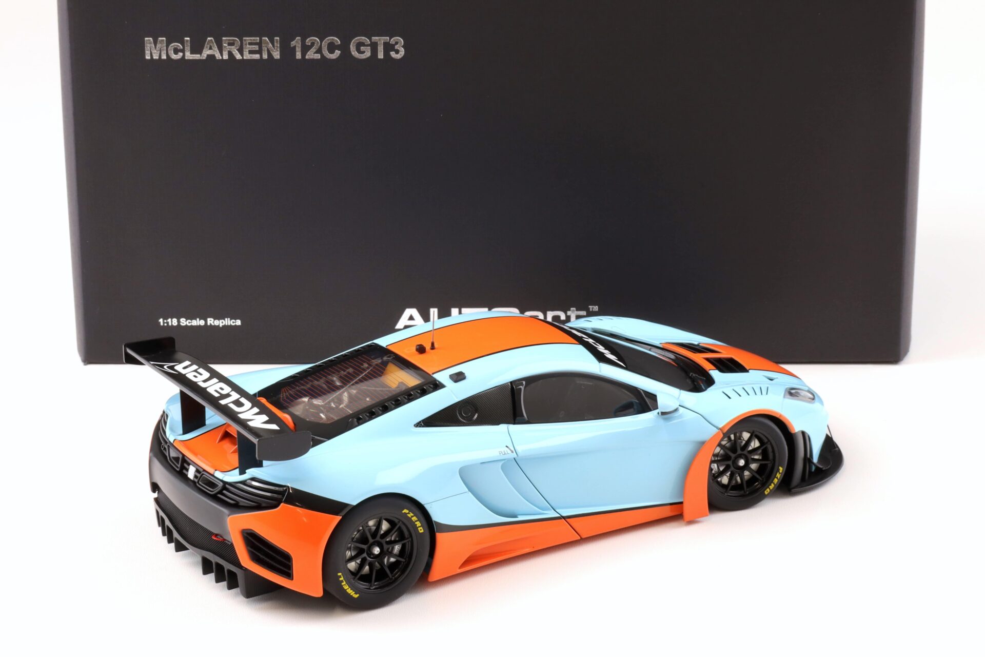1:18 AUTOart McLAREN 12C GT3 Coupe blue/ orange 81343