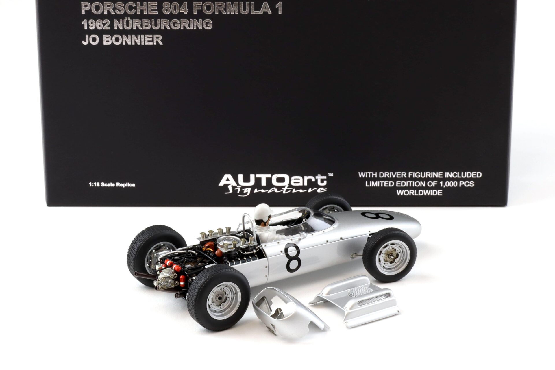 1:18 AUTOart Porsche 804 F1 Jo Bonnier #8 Nürburgring 1962 with driver 86274