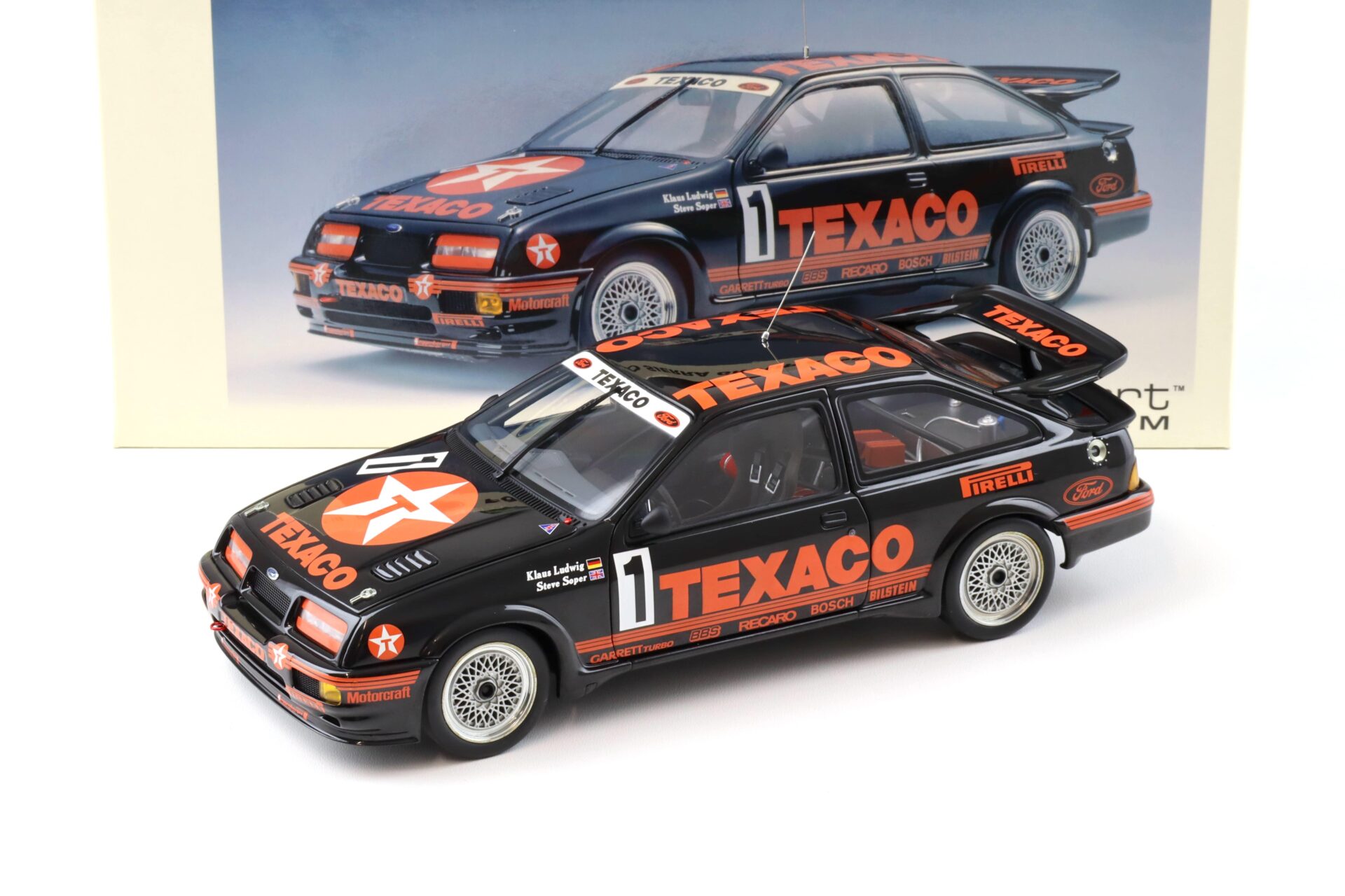 ID 97746 orig.jpg 1:18 AUTOart Ford Sierra Cosworth Group A 1987 TEXACO #1 Ludwig/ Soper 88711