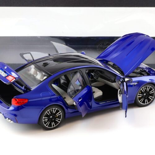 1:18 Norev BMW M5 F90 Limousine Marina Bay blue 2018 DEALER VERSION