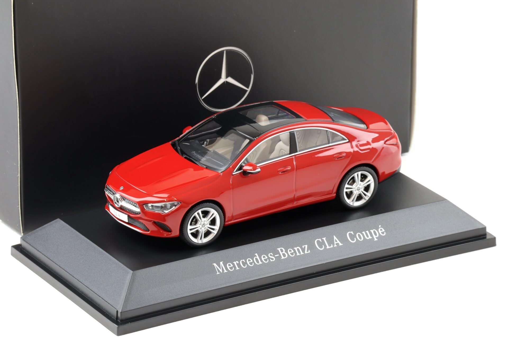 1:43 Spark Mercedes CLA Coupe C118 jupiter red 2019 DEALER VERSION