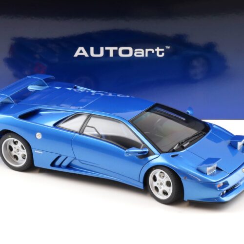 1:18 AUTOart Lamborghini Diablo SE30 - 1993 blu Sirena/ metallic blue 79156