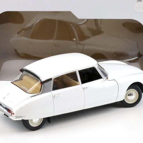 1:18 Solido Citroen D Special 1972 white