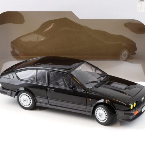1:18 Solido Alfa Romeo GTV 6 metallic black 1985