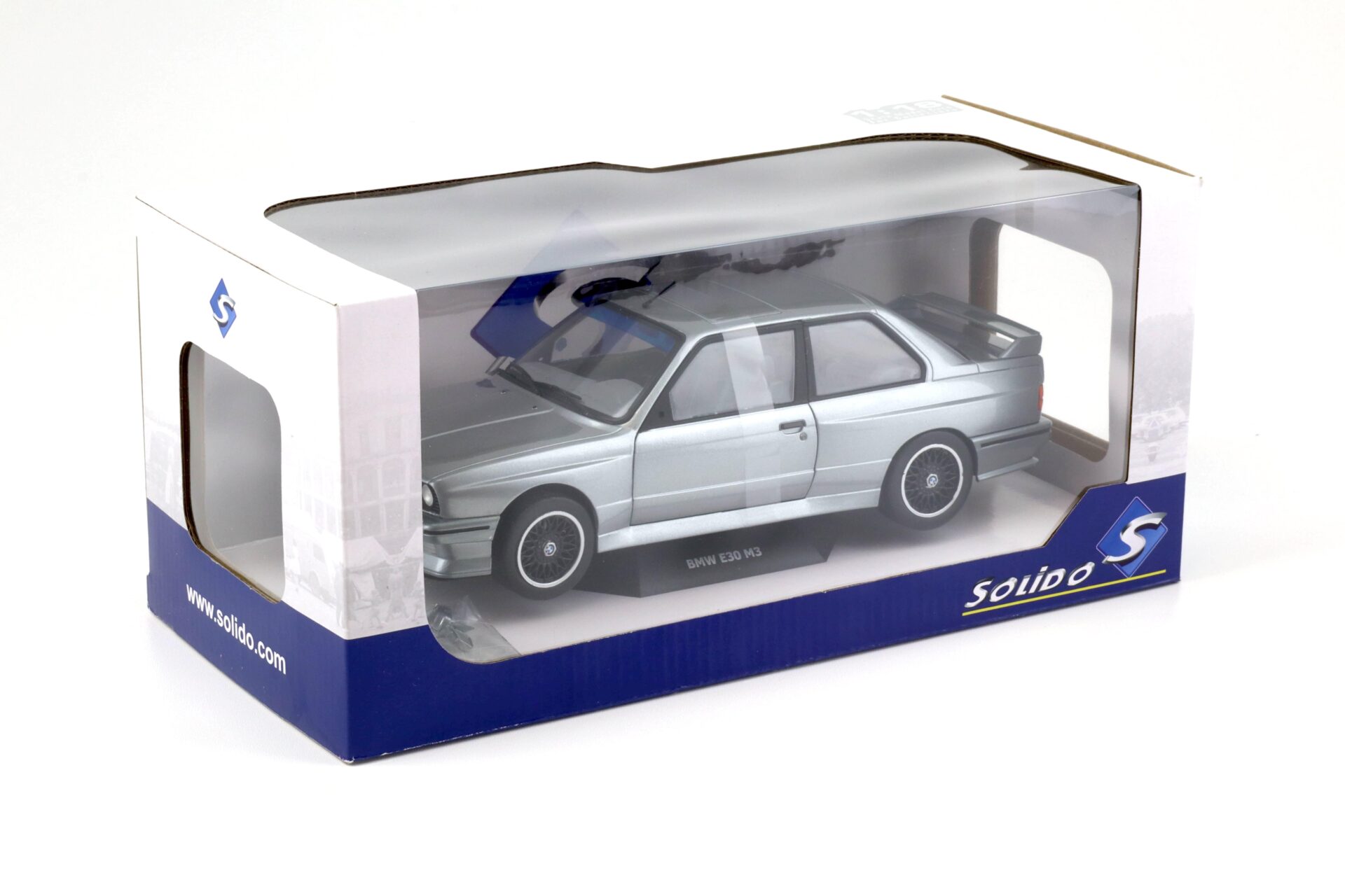 1:18 Solido BMW M3 E30 Cecotto silver/ grey metallic 1990