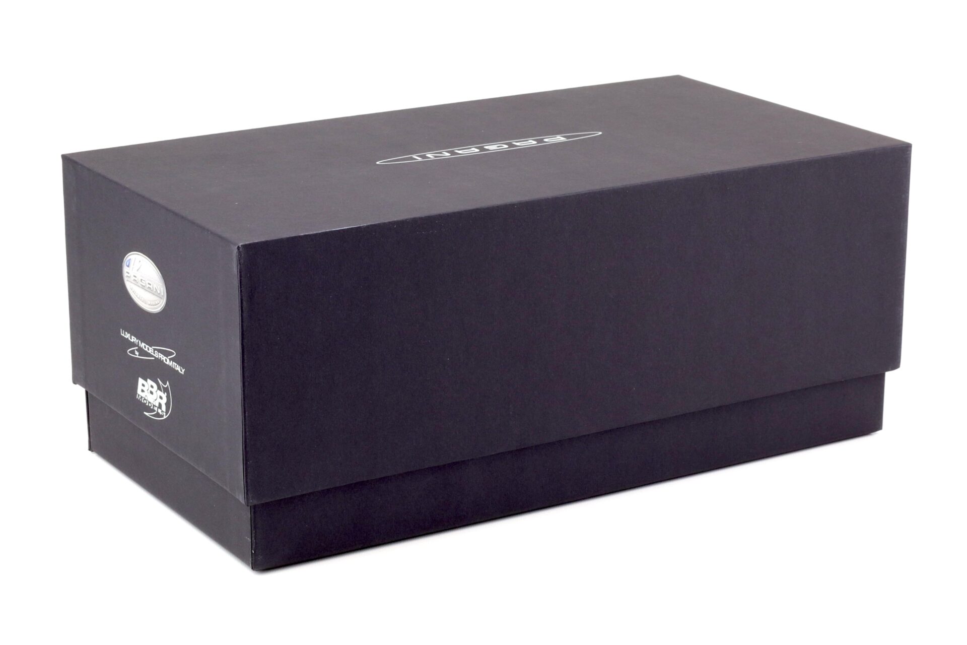 1:18 BBR Pagani Huayra R matt black Carbon/ matt black - Limited 100 pcs.