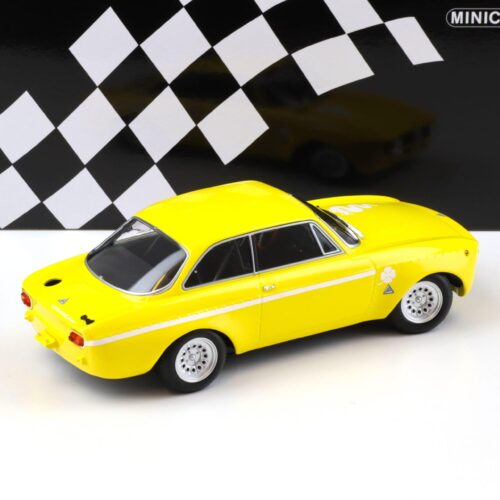 1:18 Minichamps Alfa Romeo GTA 1300 Junior 1971 yellow