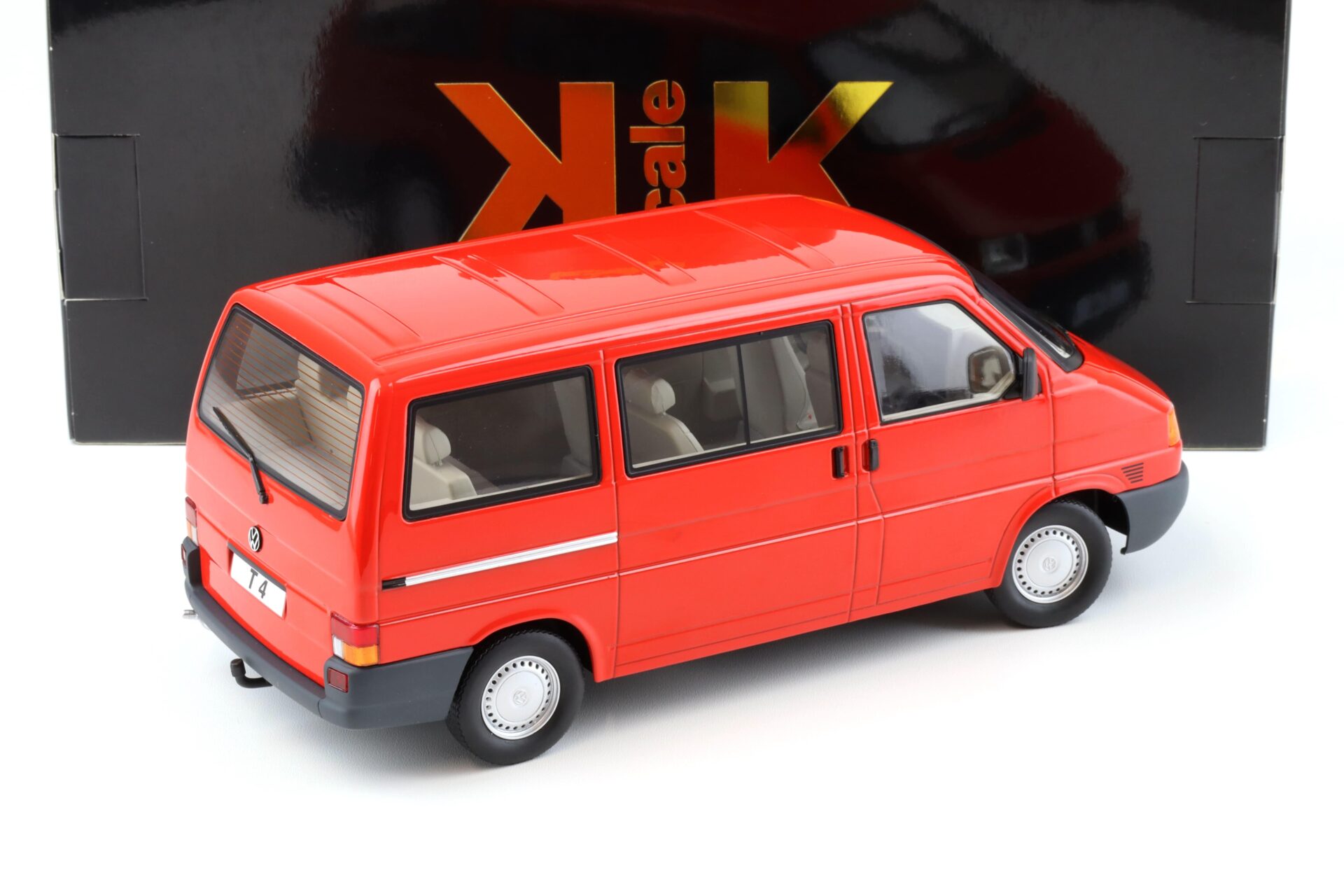 1:18 KK-Scale VW T4 Caravelle Bus 1992 red
