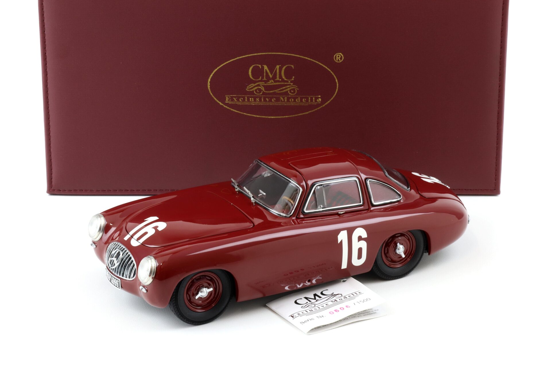 1:18 CMC Mercedes 300SL (W194) #16 Großer Preis von Bern 1952 Caracciola M-160