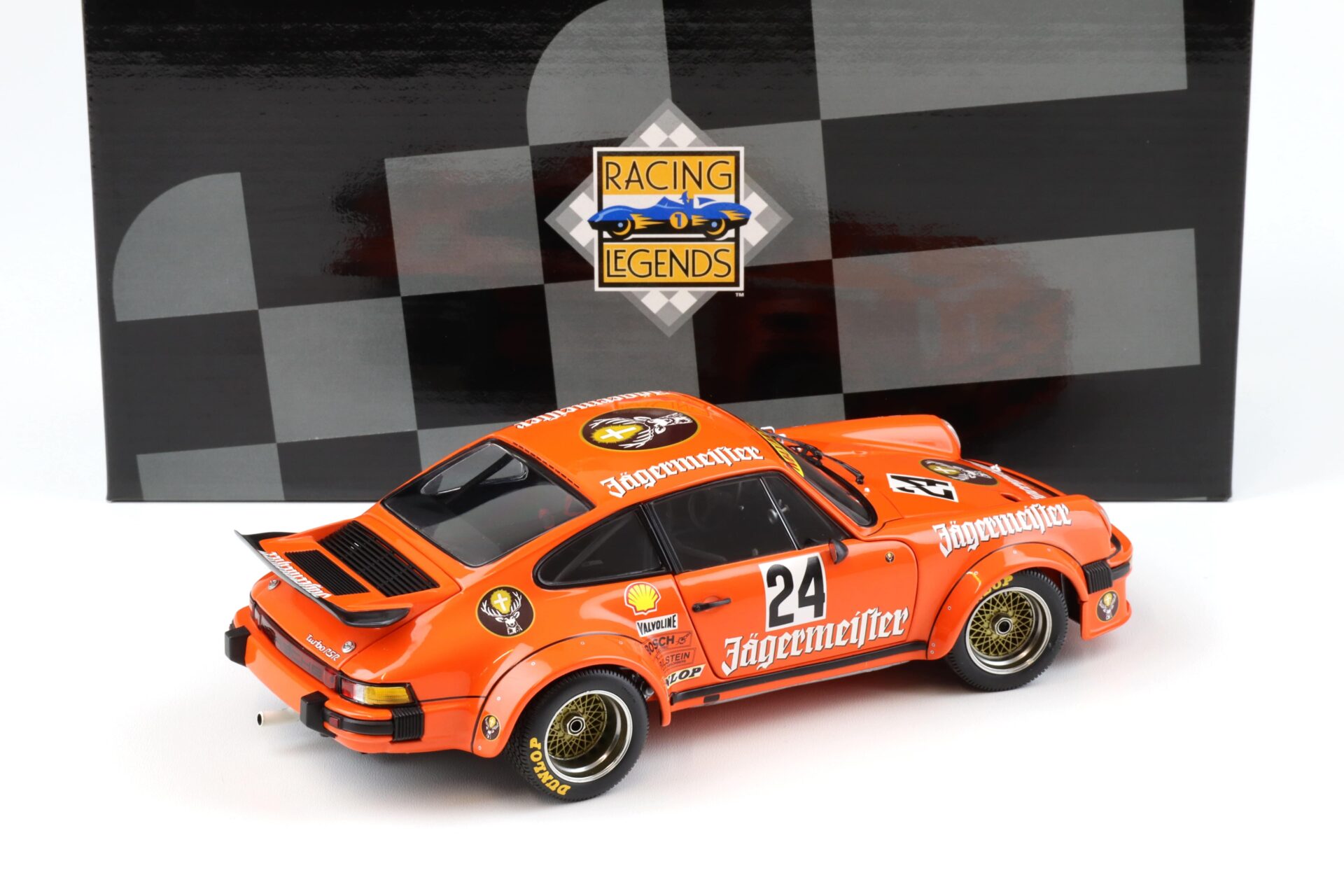 1:18 Exoto Porsche 934 RSR 1000km Nürburgring 1976 Jägermeister #24 RLG18095