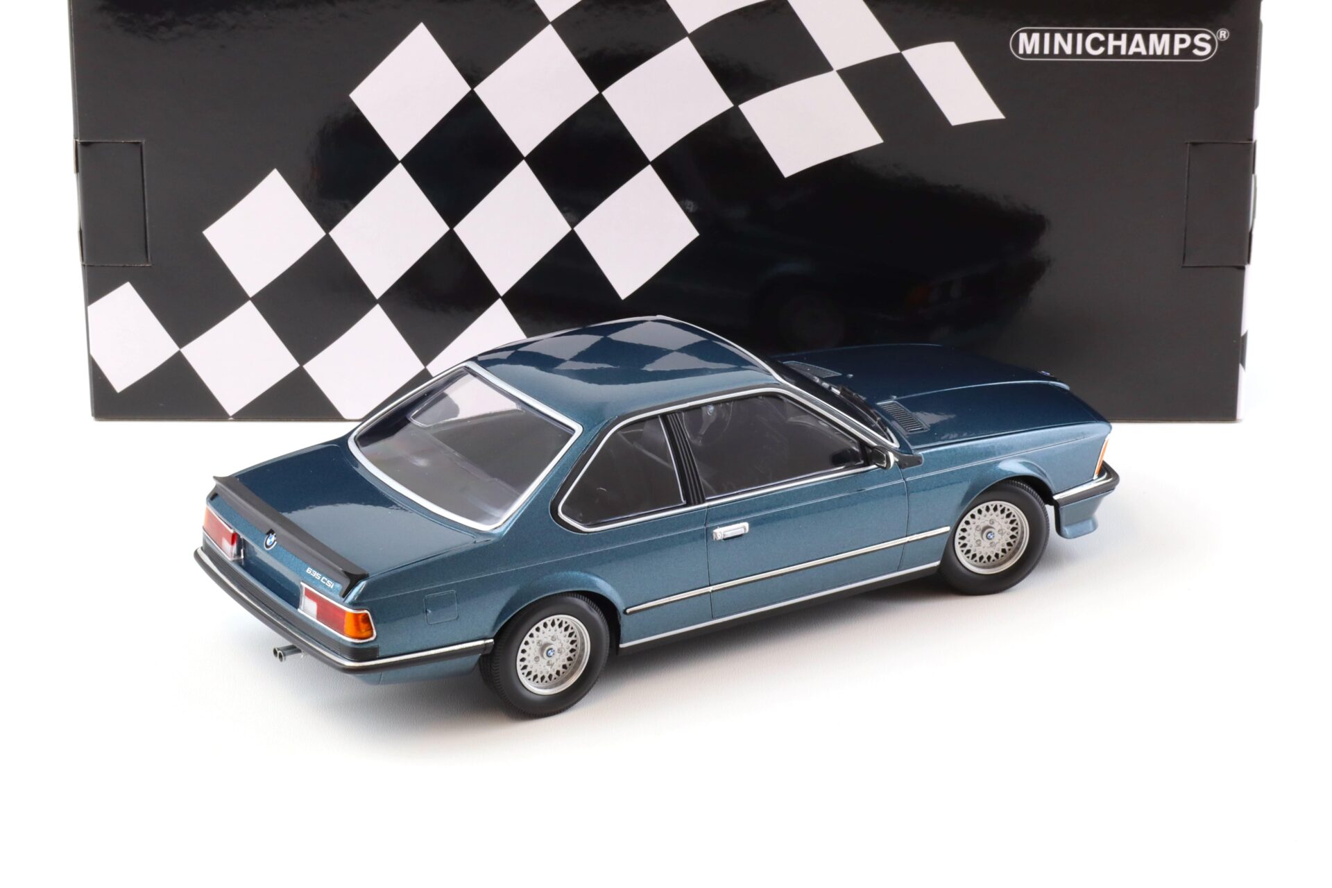 1:18 Minichamps BMW 635 CSI Coupe 1982 Petrol metallic