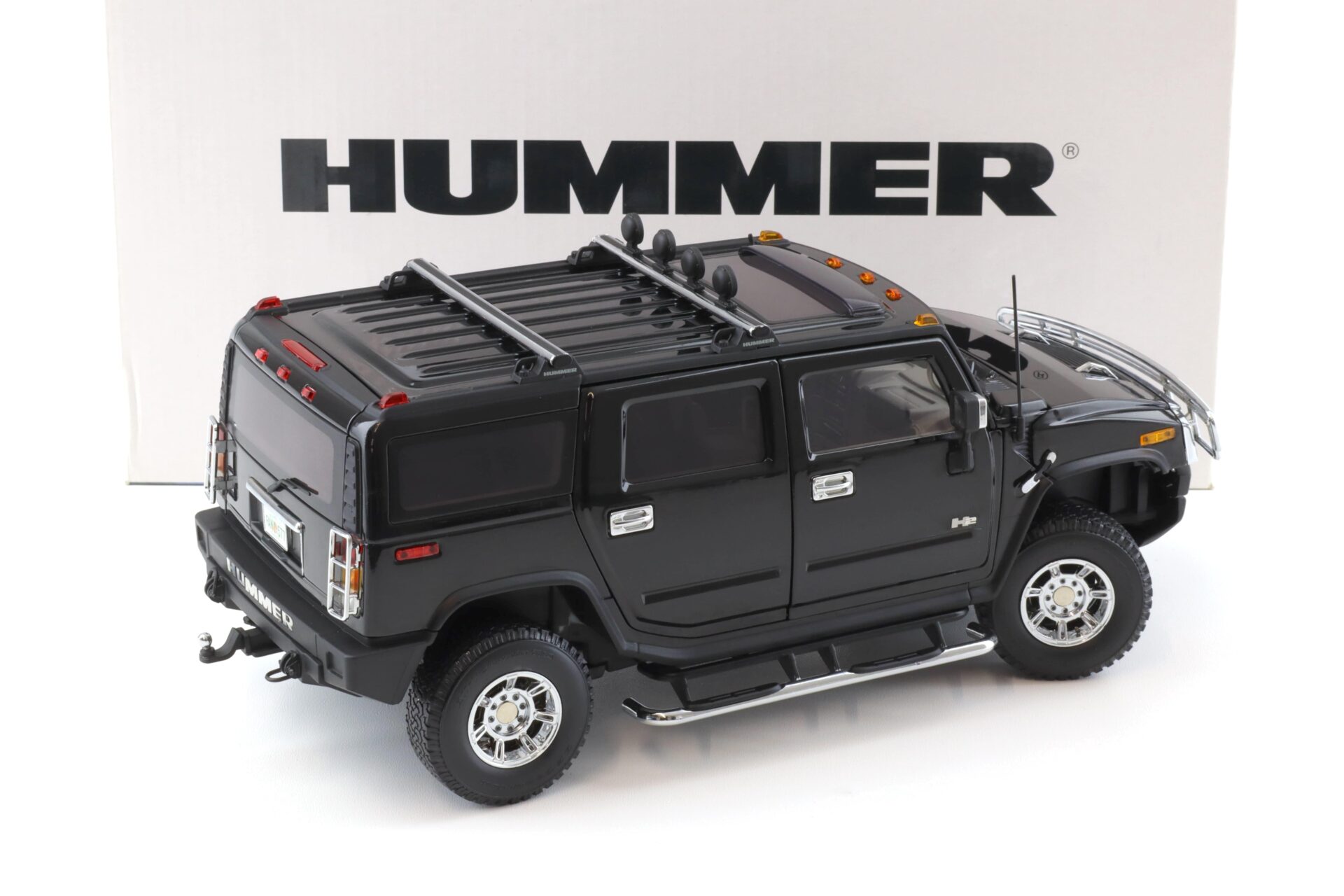 1:18 Highway61 Hummer H2 black 2005