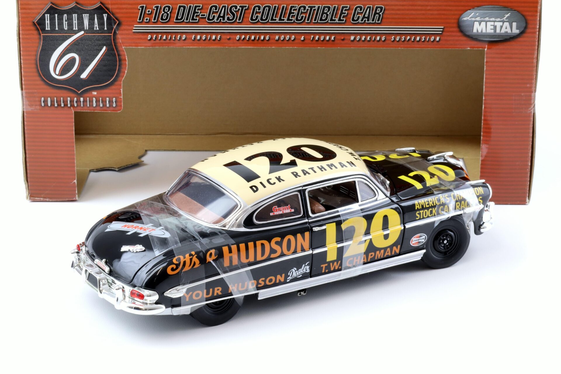 1:18 Highway61 Hudson Hornet Race Car Origins of Speed #120 black/ white
