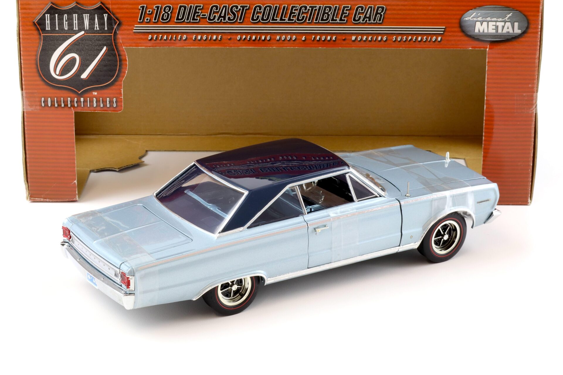 1:18 Highway61 Plymouth Belvedere II blue metallic/ dark blue 1967