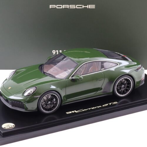 1:18 Spark Porsche 911 992.2 Carrera GTS Cuarenta Quercusverde WAP DEALER
