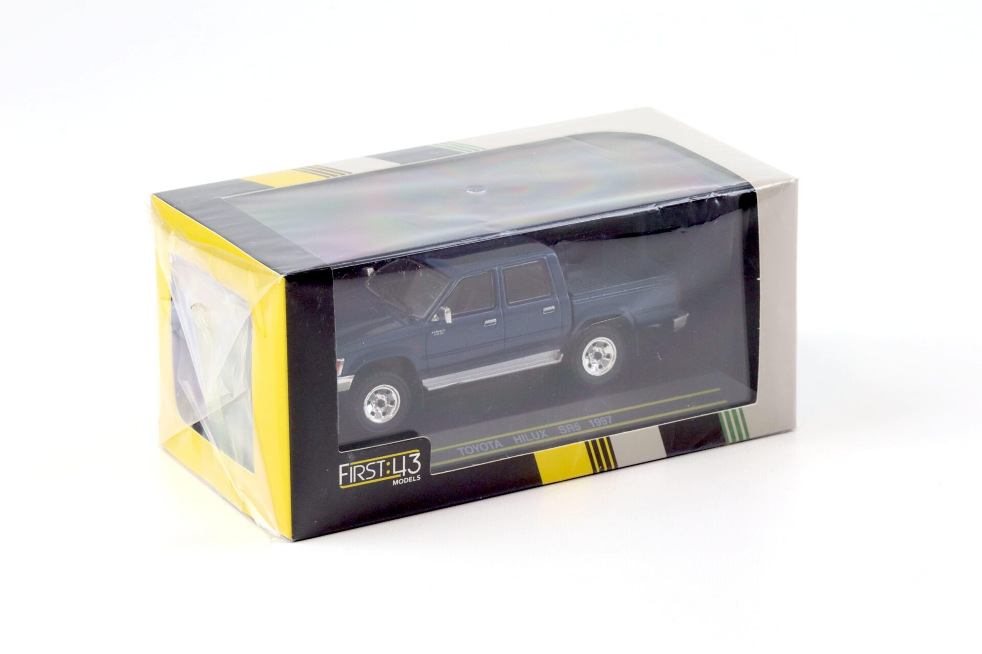 1:43 First43 Toyota Hilux SR5 Pickup 1997 dark blue
