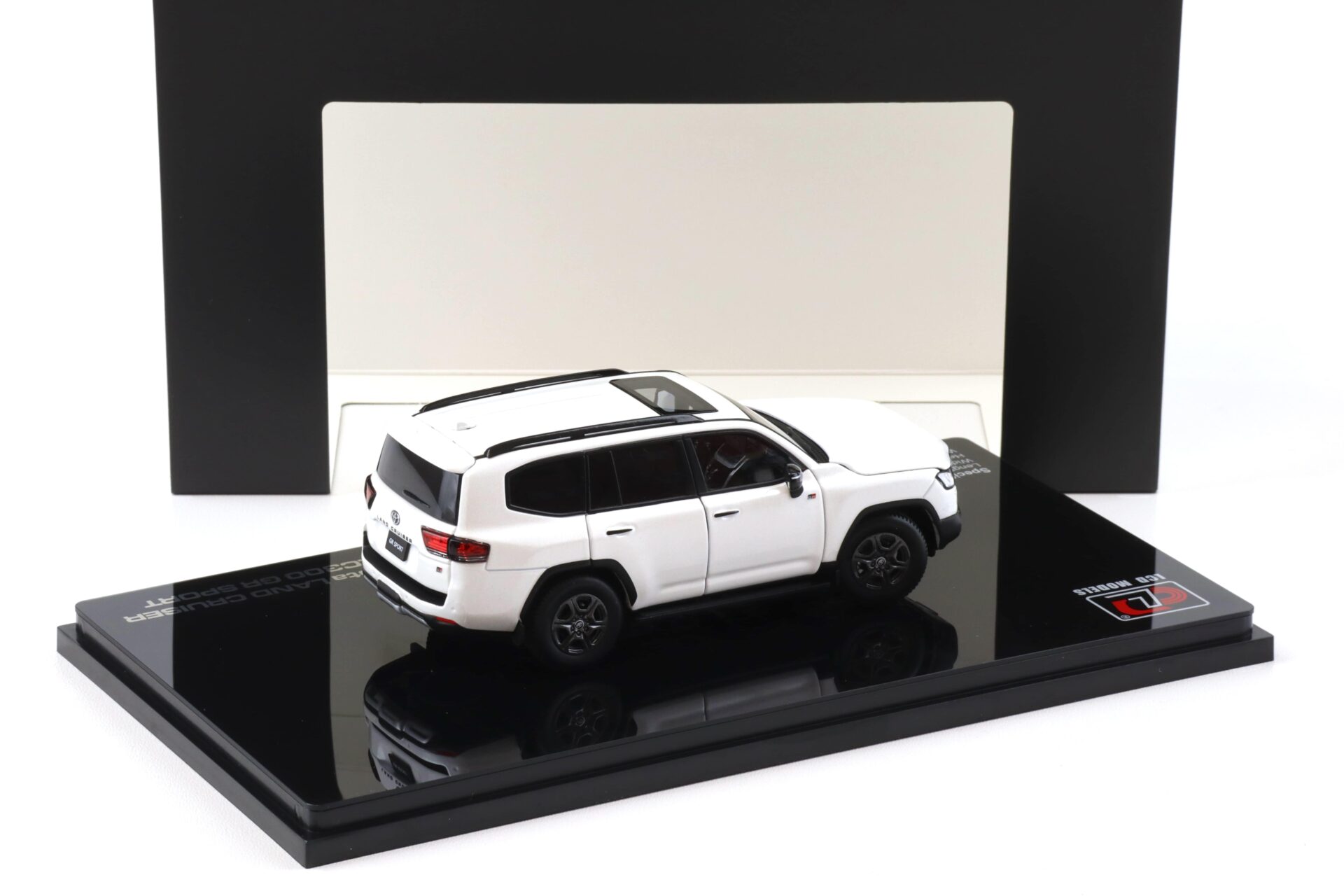 1:43 LCD Models Toyota Land Cruiser LC300 GR Sport white metallic LCD43011-GR-WH
