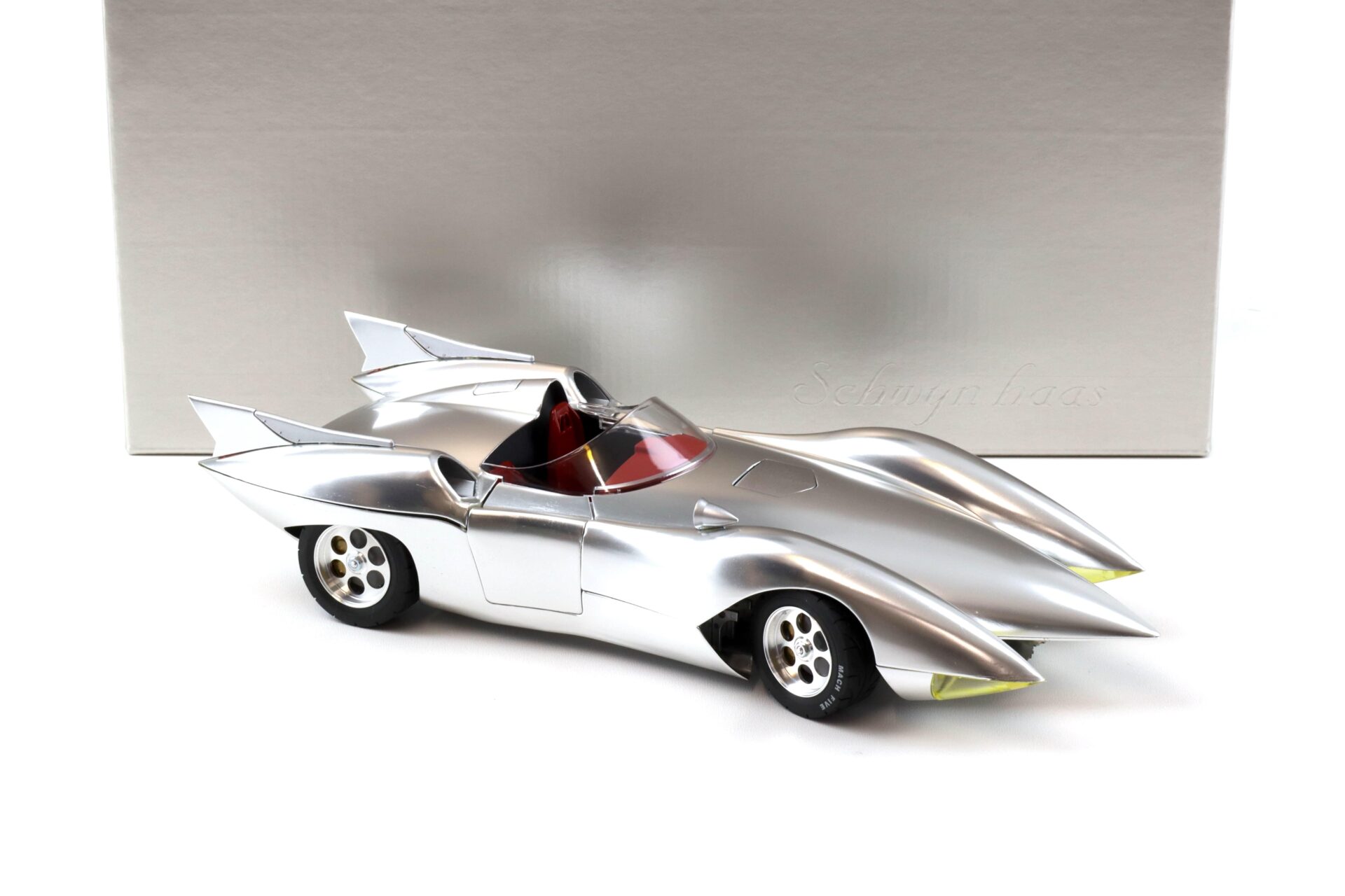 1:18 Schwyn Haas Aluminium Body Hamilton Mach 5 Speed Racer silver