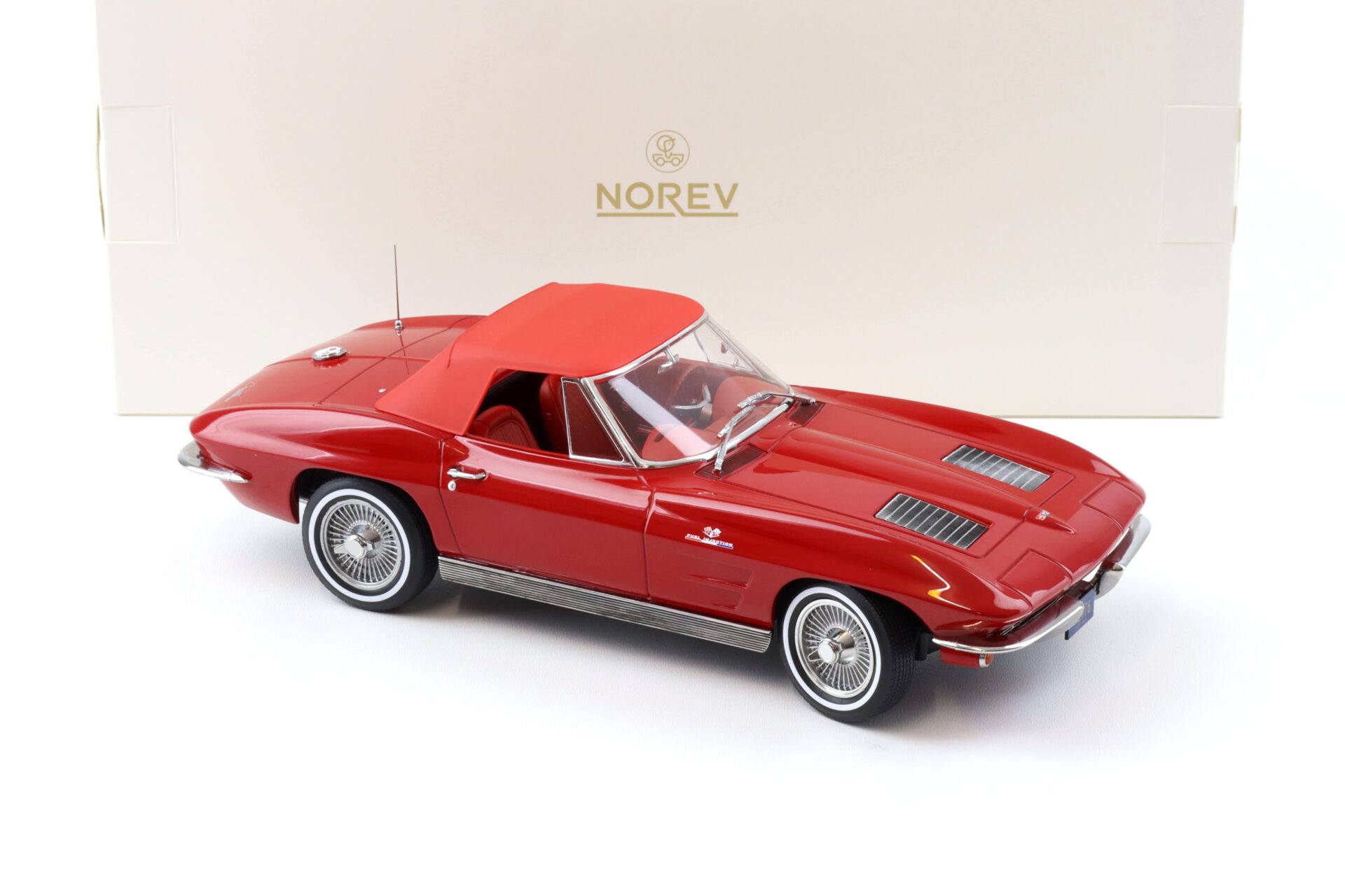 1:18 Norev Chevrolet Corvette Sting Ray Convertible 1963 Riverside red 189056