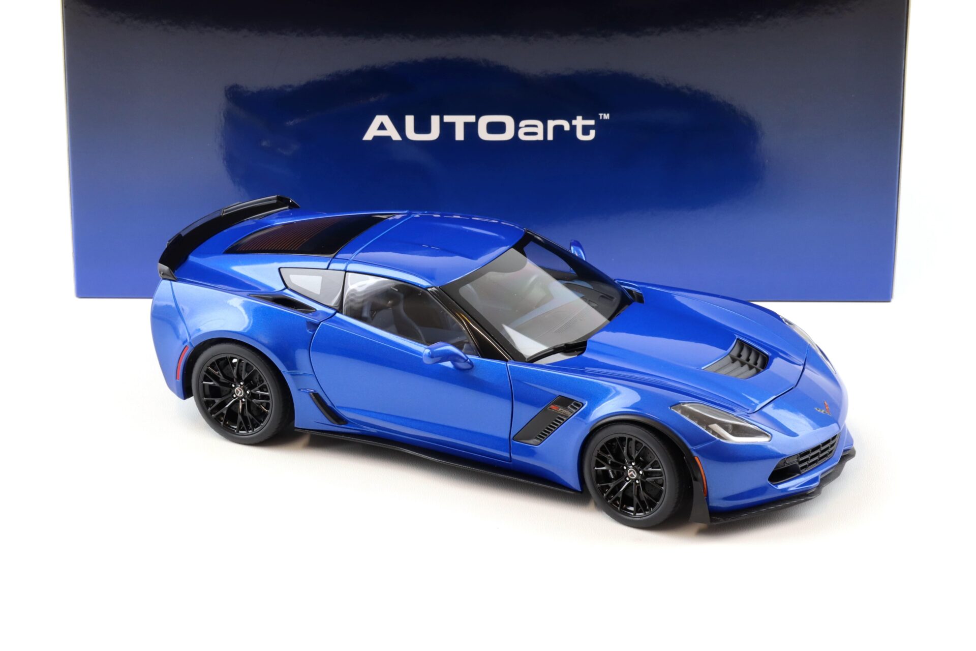 1:18 AUTOart Chevrolet Corvette C7 Z06 Coupe Lagune blue tintcoat 71265